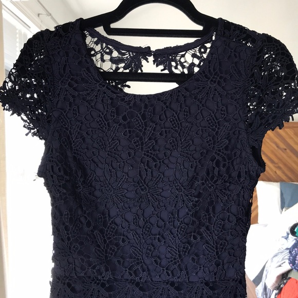 Francesca’s Collections Navy blue dress - Picture 3 of 5